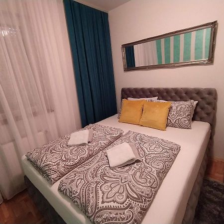 Daniris Apartman Novi Sad Exteriör bild