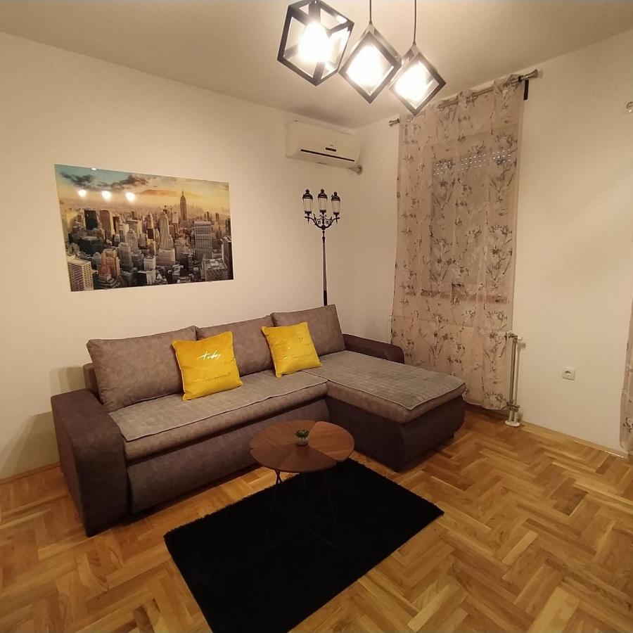 Daniris Apartman Novi Sad Exteriör bild